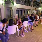Hotel Leons Sun Village 4*