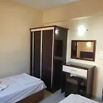 Leons Sun Village