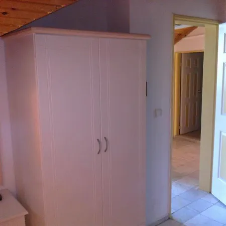 Leons Sun Village Hotel