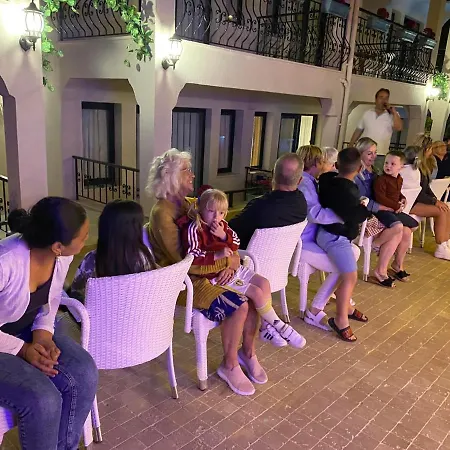 ホテル Leons Sun Village 4*