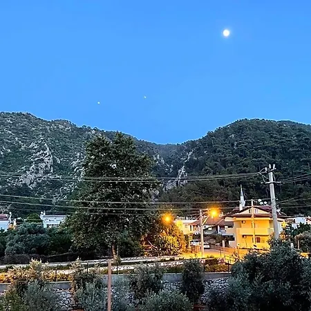 Leons Sun Village 4*