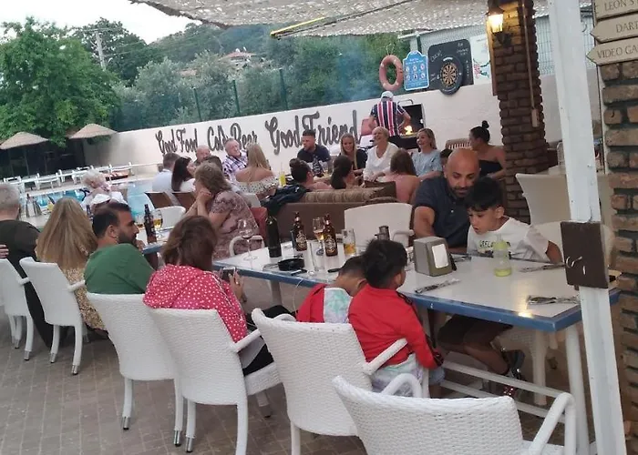 Leons Sun Village 4* Μαρμαρίς