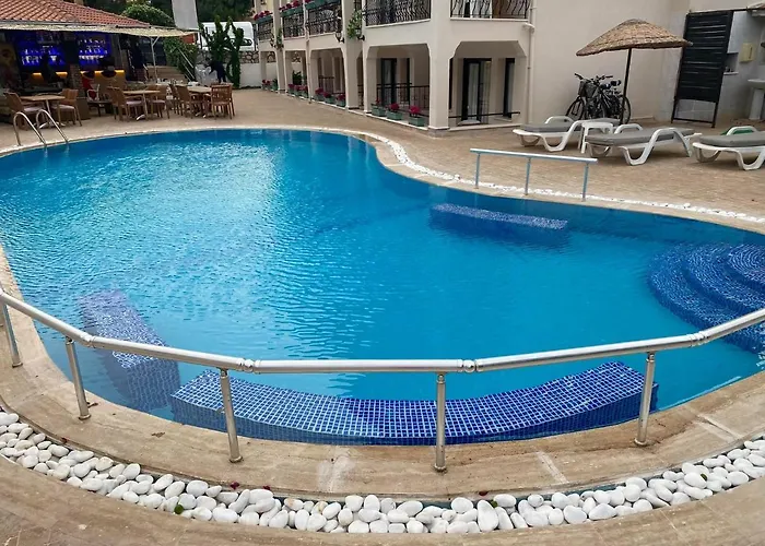 Leons Sun Village Ξενοδοχείο Μαρμαρίς