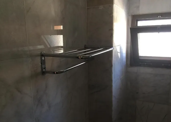 Leons Sun Village Ξενοδοχείο