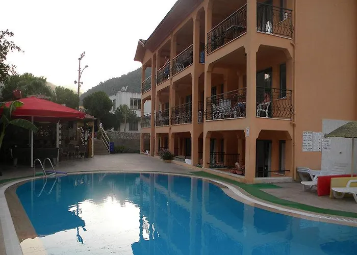 Ξενοδοχείο Leons Sun Village