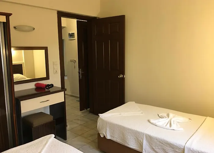 Leons Sun Village Ξενοδοχείο