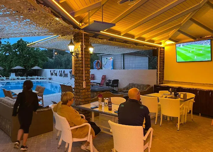 Otel Leons Sun Village